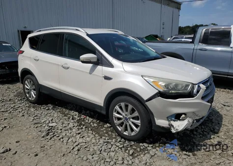 2017 Ford Escape Titanium z USA, uszkodzony, nr VIN 1FMCU9J94HUA18083